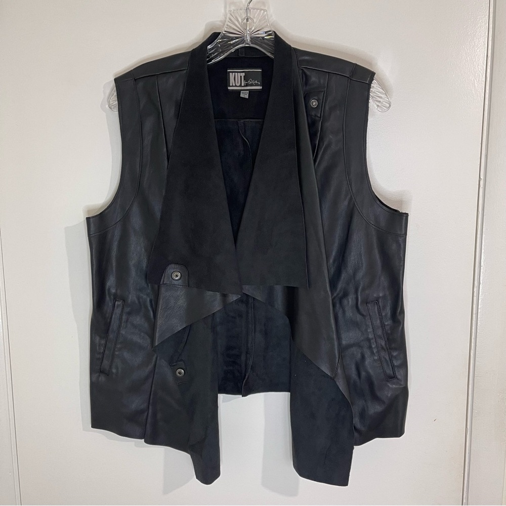 Kut from the Kloth faux leather vest size Large